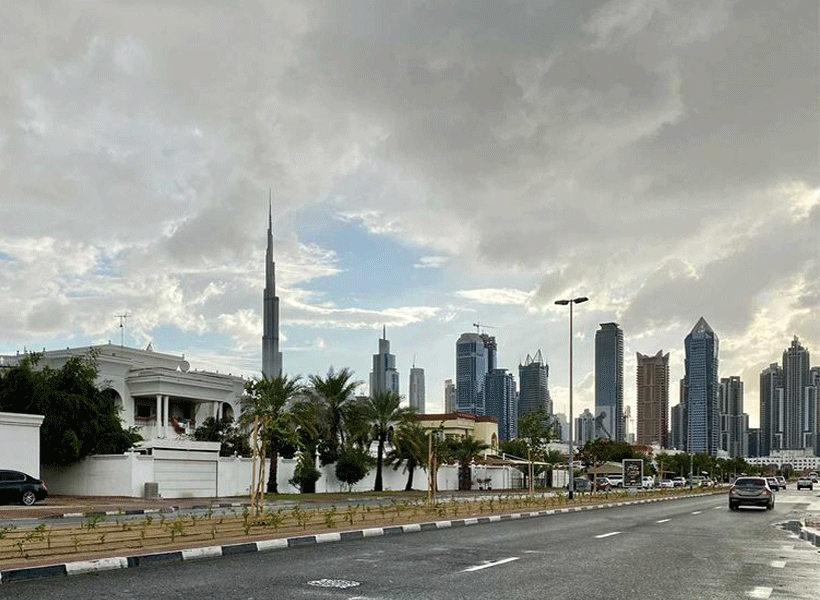 How to Drive safely on a rainy day in the UAE